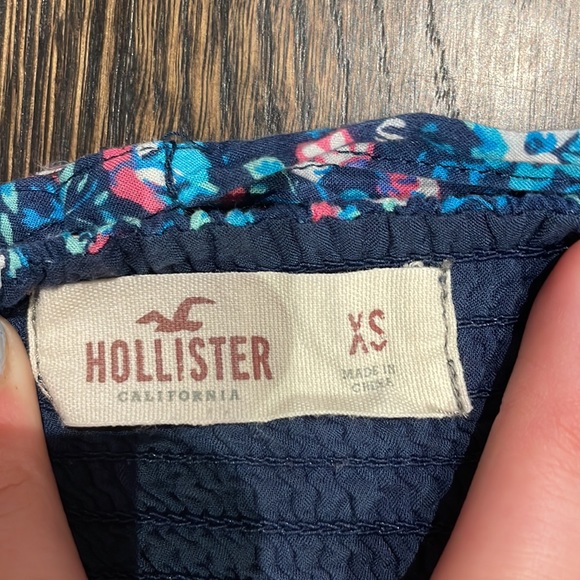 Hollister dress - Picture 3 of 3